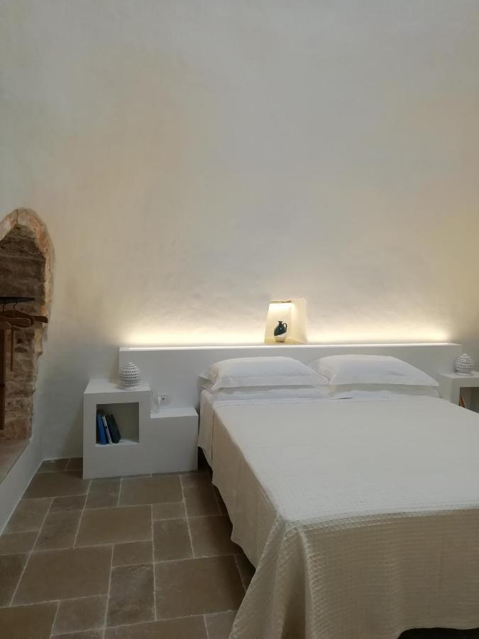 Pietra Pesara Bed & Breakfast Locorotondo Exterior photo